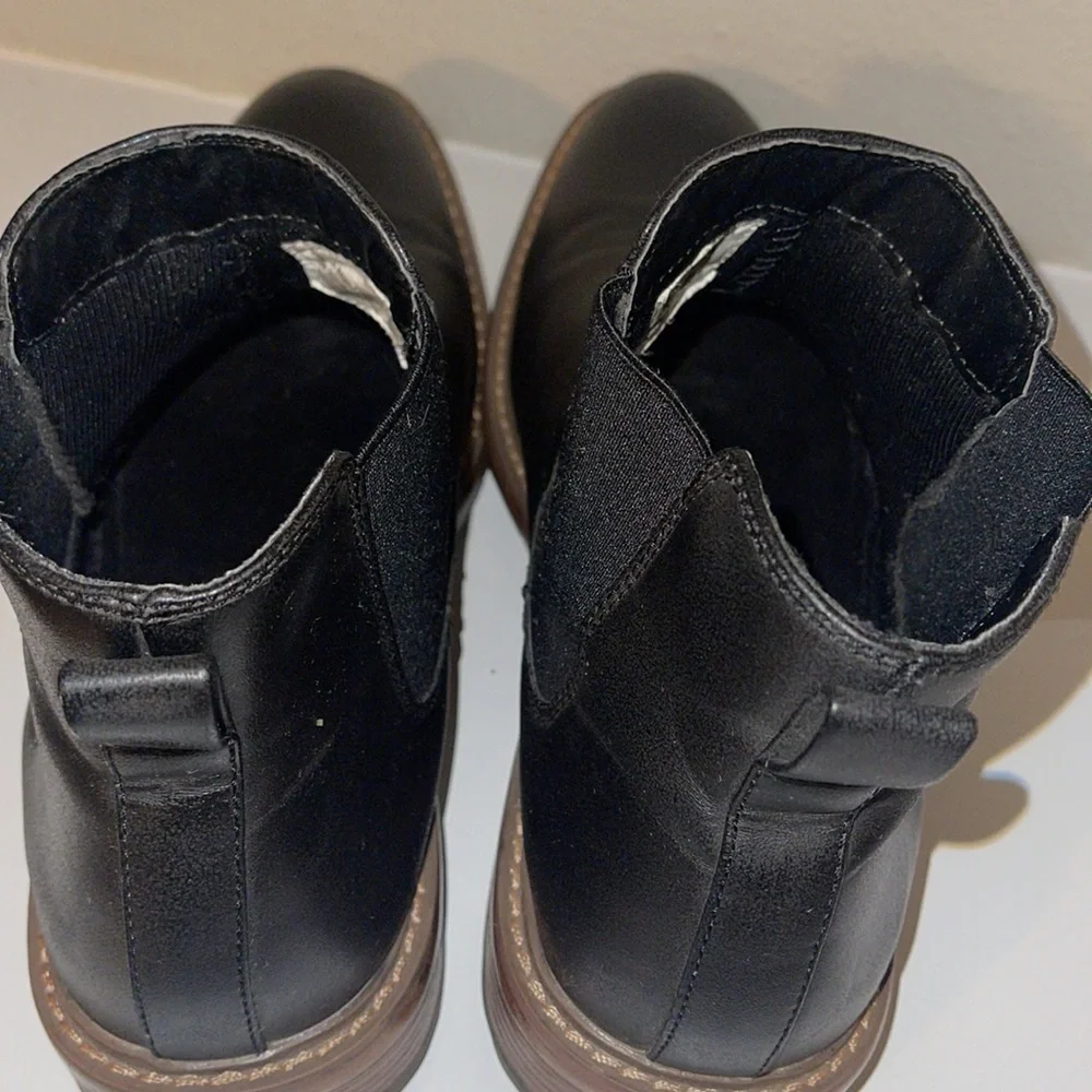 Perry Ellis Charles Boot. Black size 11